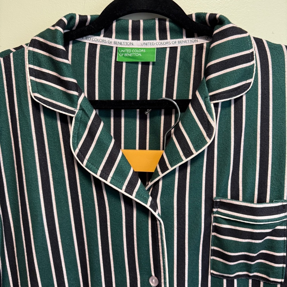 United Colors Of Benetton Green Striped Pajama Set - Picture 3 of 8